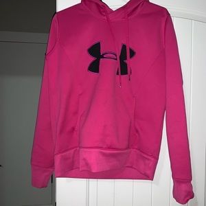 Underarmour hoodie Size M.